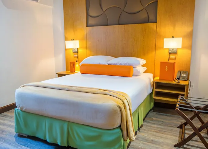 Sago Palm Hotel *